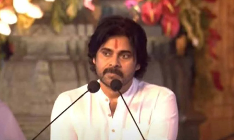 pawan-kalyan-visits-statue-of-equality-6.jpg