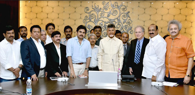 Pawan Kalyan Meets Chandrababu