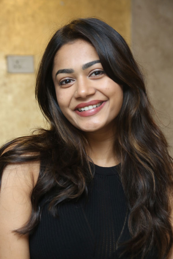 payal-radhakrishna-stills-2-2.jpg