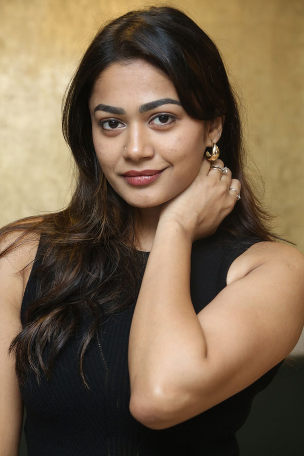 payal-radhakrishna-stills-2-6.jpg