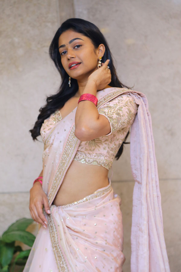 payal-radhakrishna-stills-23.jpg