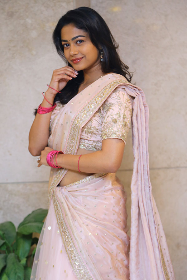 payal-radhakrishna-stills-7.jpg