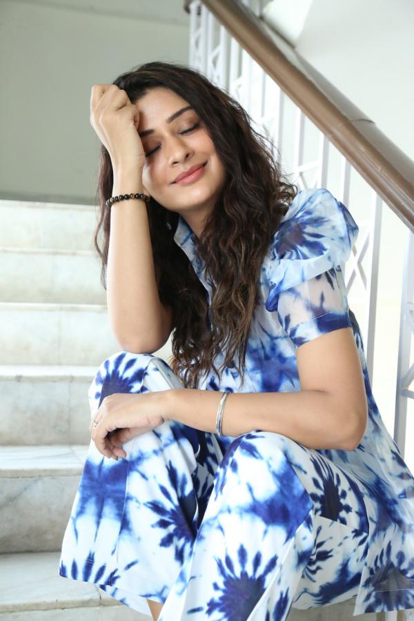 payal-rajput-stills-2-13.jpg