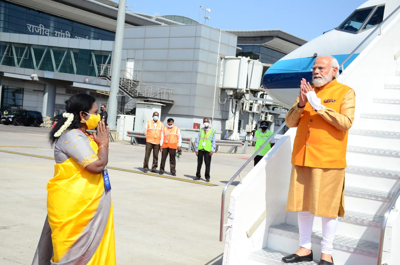 PM  Modi at Shamshabad Airport