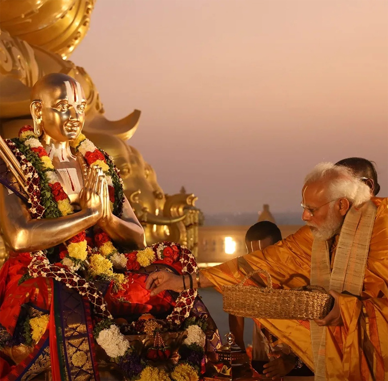 pm-modi-unveils-giant-statue-of-equality-14.jpg