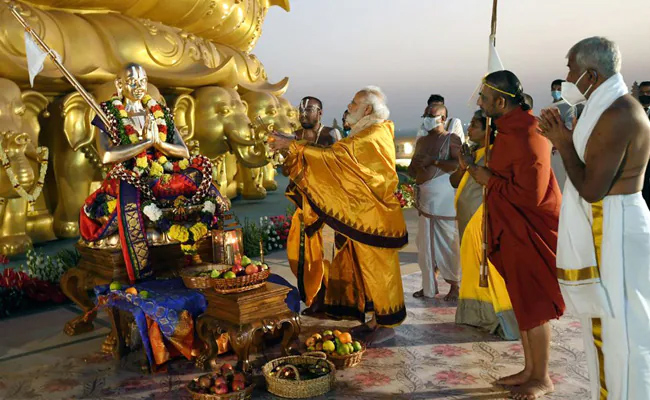 pm-modi-unveils-giant-statue-of-equality-18.jpg
