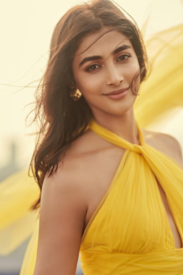 pooja-hegde-hd-stills-3.jpg