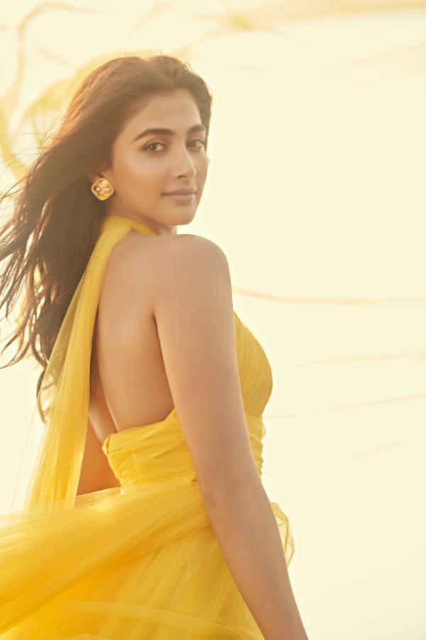 pooja-hegde-hd-stills-5.jpg