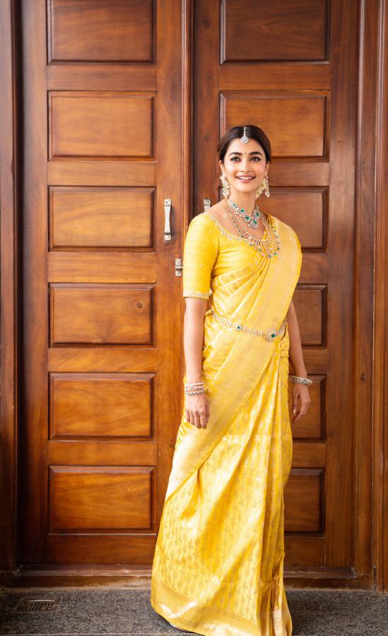 Pooja Hegde Latest Photoshoot