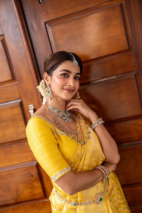 pooja-hegde-latest-photoshoot-16.jpg