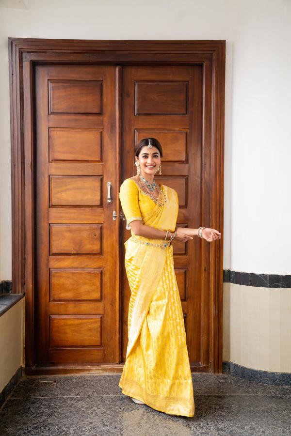 pooja-hegde-latest-photoshoot-6.jpg