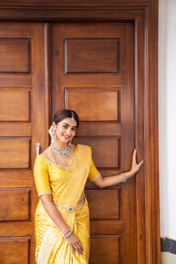 pooja-hegde-latest-photoshoot-7.jpg