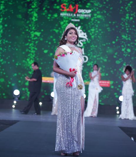 pooja-mohan-crowned-as-mrs-glam-world-2023-2.jpg