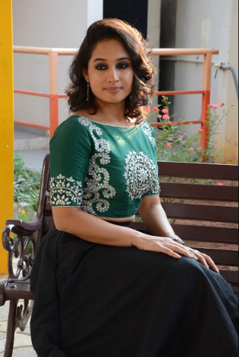 pooja2.jpg