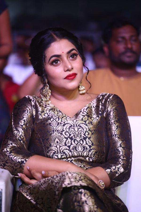 poorna-stills-10.jpg