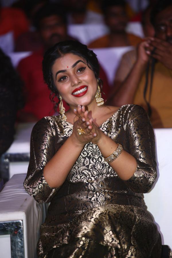 poorna-stills-3.jpg