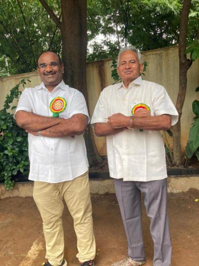 potluri-ravi-donated-wheelchairs-to-basavatharakam-hospital-5.jpg