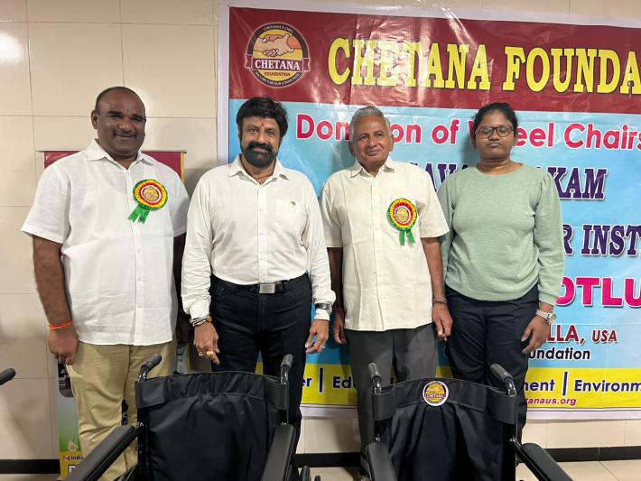 potluri-ravi-donated-wheelchairs-to-basavatharakam-hospital-8.jpg