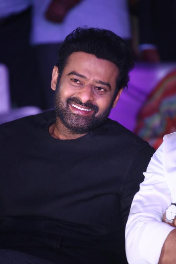 prabhas-stills-2-12.jpg