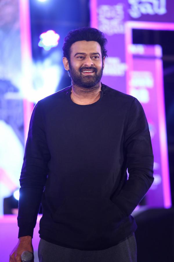 prabhas-stills-2-22.jpg