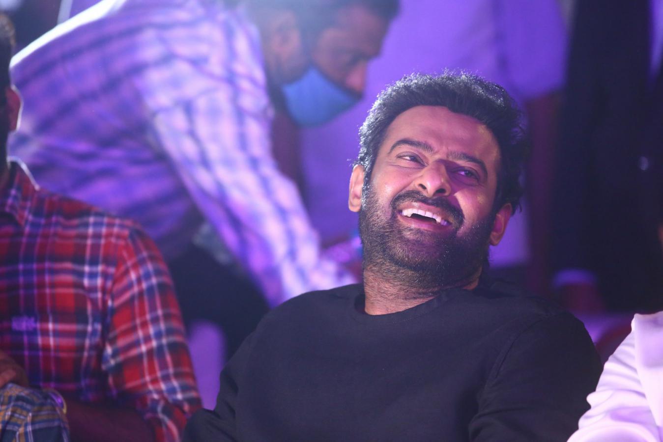 prabhas-stills-2-6.jpg