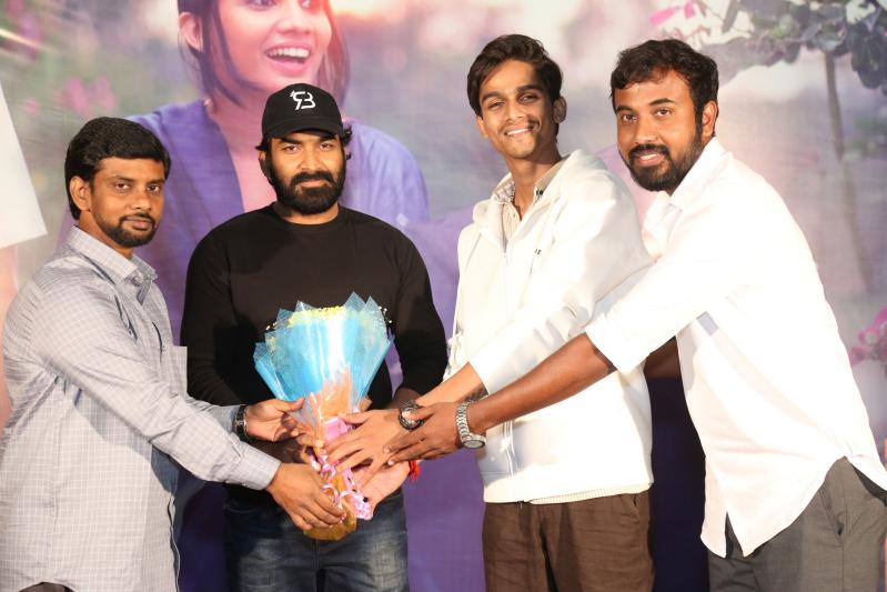 prabhutva-jr-kalasala-movie-first-look-launch-9.jpg
