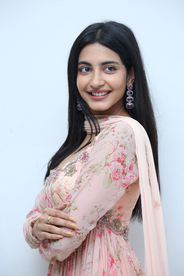 pragathi-srivastava-stills-12.jpg