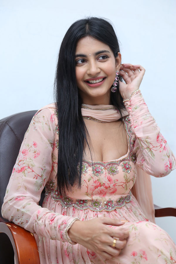 pragathi-srivastava-stills-30.jpg