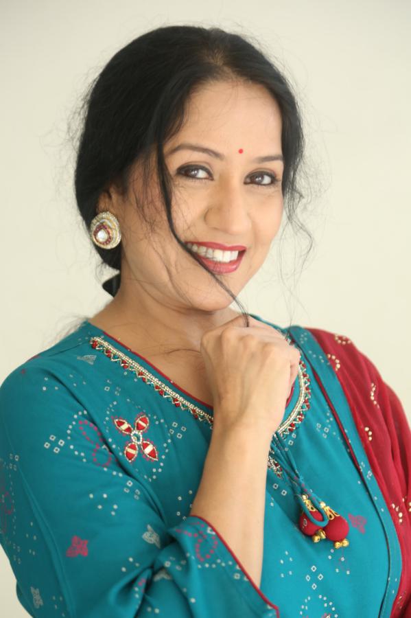 prasanthi-harathi-interview-2.jpg