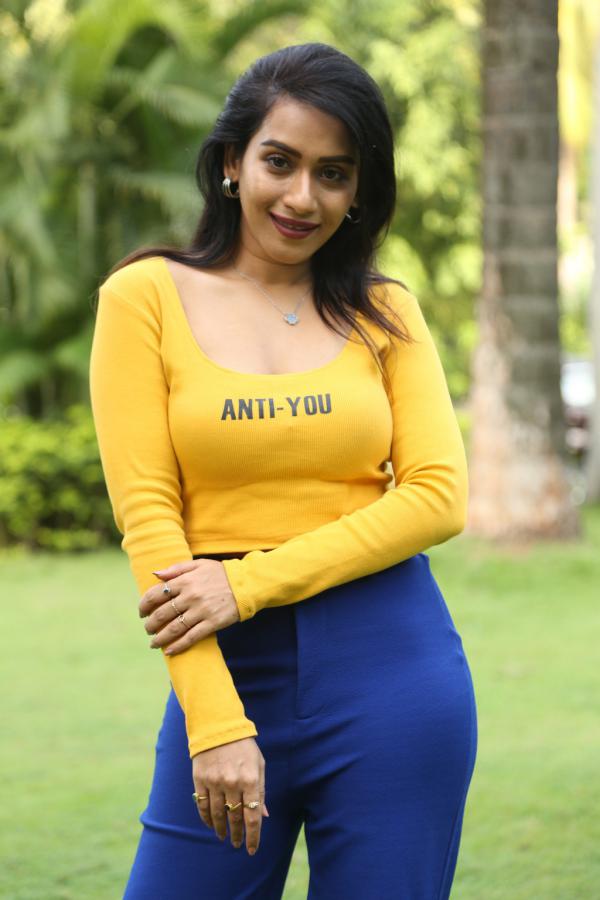 preetei-sundar-stills-6.jpg