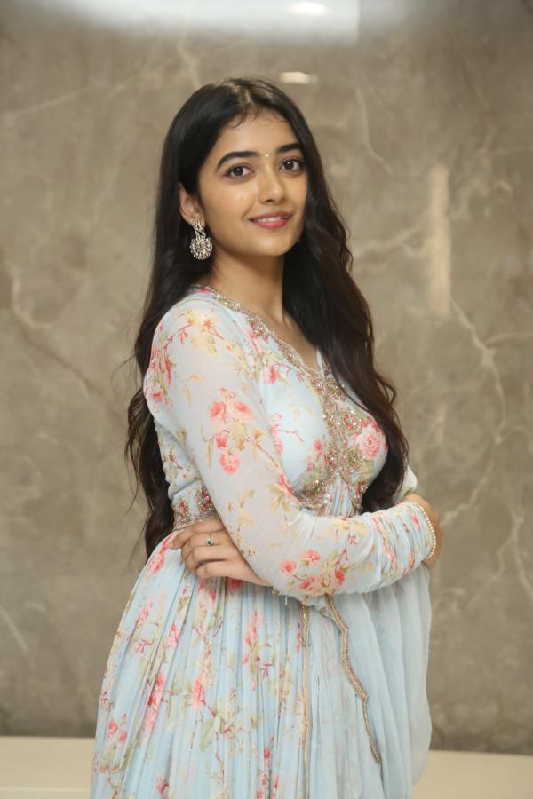 preeti-pagadala-stills-5.jpg
