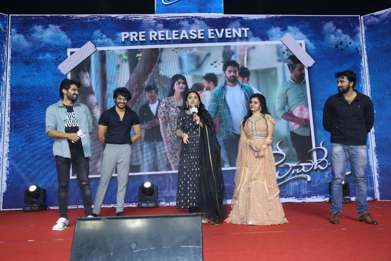 premadesam-movie-pre-release-6.jpg