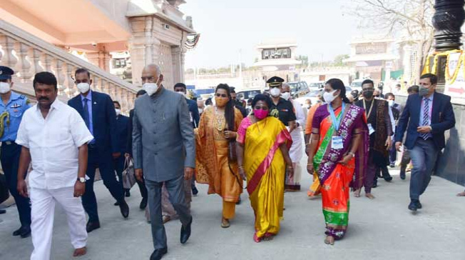 president-visits-muchintal-8.jpg