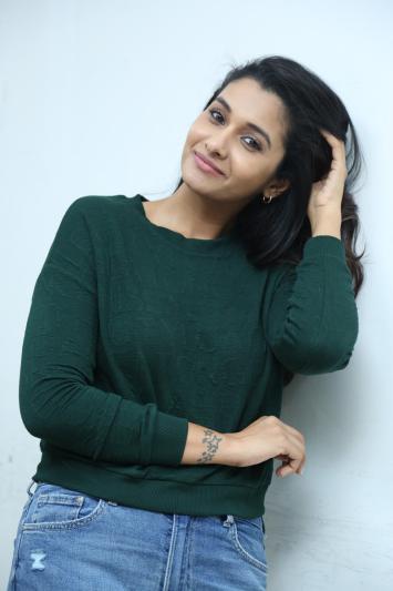 priya-bhavani-shankar-stills-18.jpg