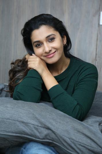 priya-bhavani-shankar-stills-2.jpg