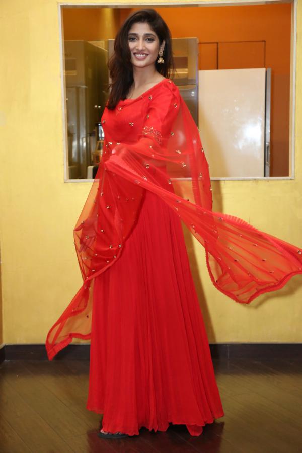priya-vadlamani-stills-18.jpg