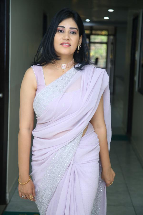priyadesha-stills-12.jpg