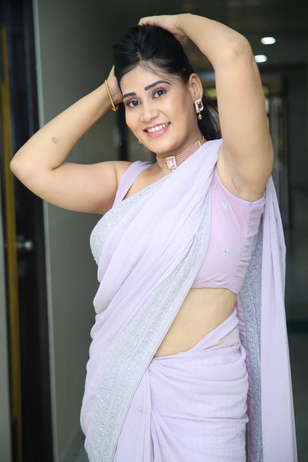 priyadesha-stills-17.jpg