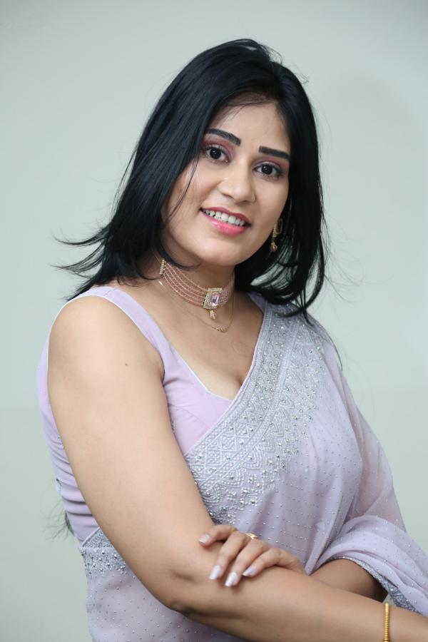 priyadesha-stills-4.jpg