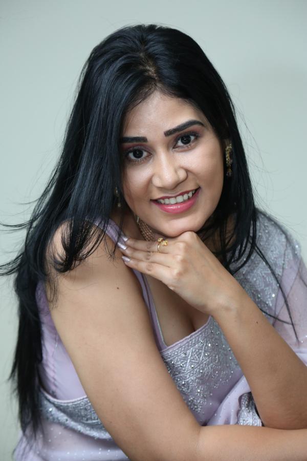 priyadesha-stills-7.jpg