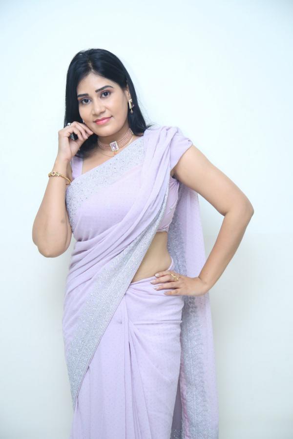 priyadesha-stills-9.jpg