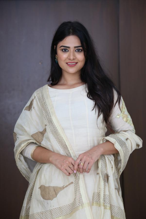 priyanka-sharma-stills-6.jpg