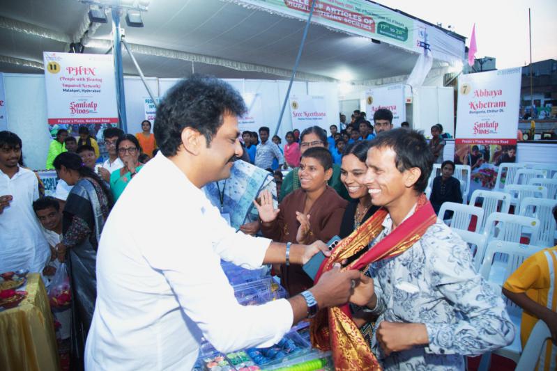 prof-aruna-roy-receives-sankalp-kiron-puraskar-11.jpg