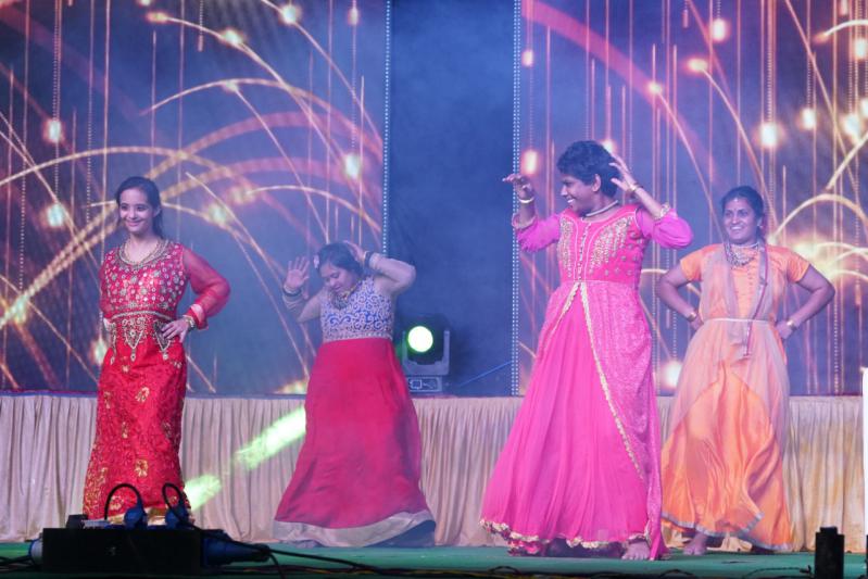 prof-aruna-roy-receives-sankalp-kiron-puraskar-19.jpg