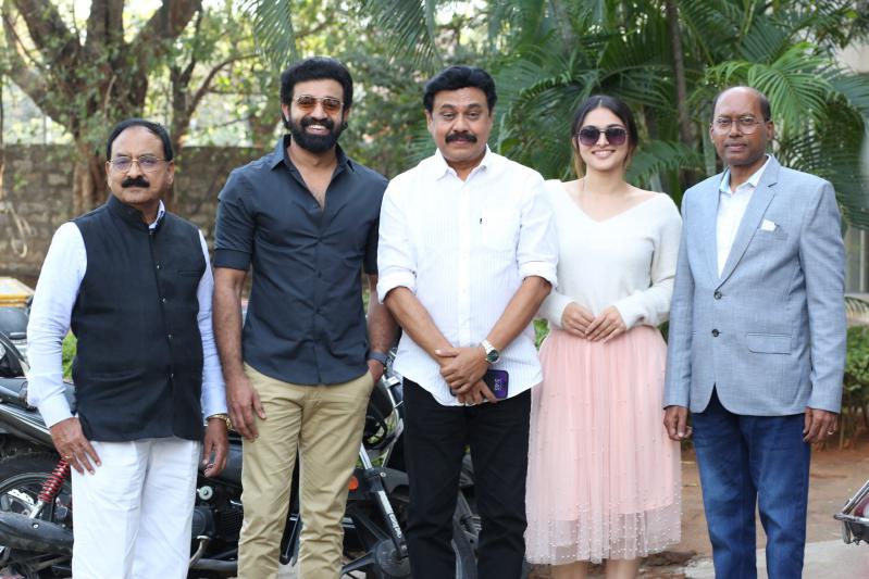puli-movie-press-meet-4.jpg