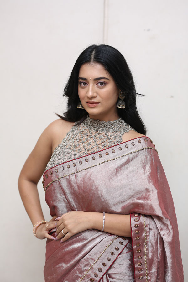 raashi-singh-stills-2-10.jpg
