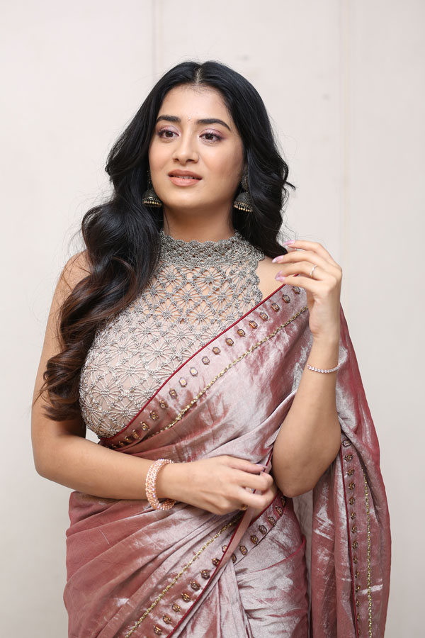 raashi-singh-stills-2-19.jpg
