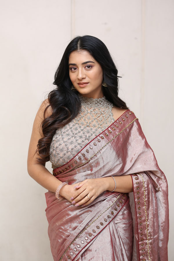 raashi-singh-stills-2-3.jpg