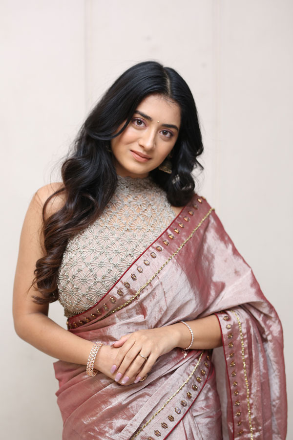 raashi-singh-stills-2-4.jpg