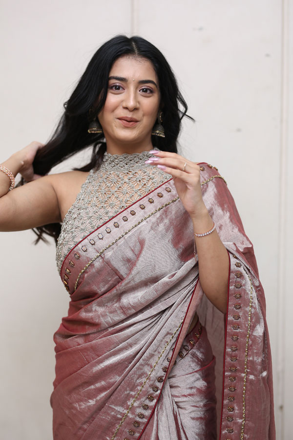 raashi-singh-stills-2-7.jpg